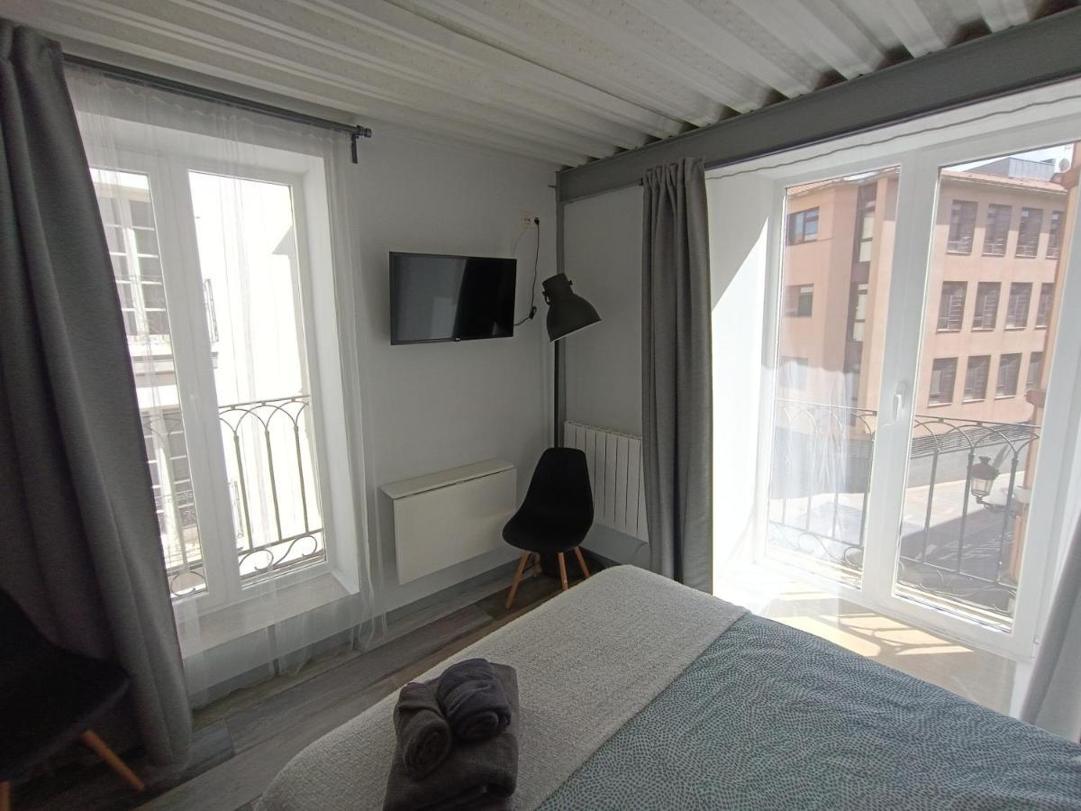 Estudio Con Encanto En Casco Antiguo De Burgos P2 Buitenkant foto