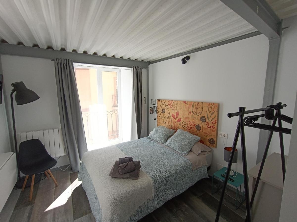 Estudio Con Encanto En Casco Antiguo De Burgos P2 Buitenkant foto